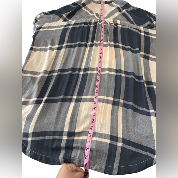 Free People Women’s M Oversized Plaid Button Up Shirt Longline Tunic Blue Beige - Picture 11 of 11